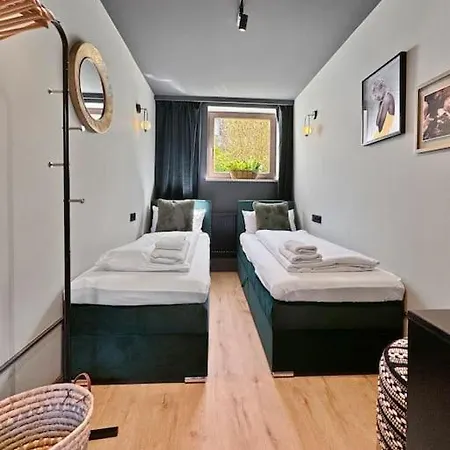 Flatista Homes - Jungle House Múnich