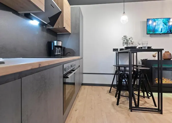 Flatista Homes - Jungle House Lejlighed *