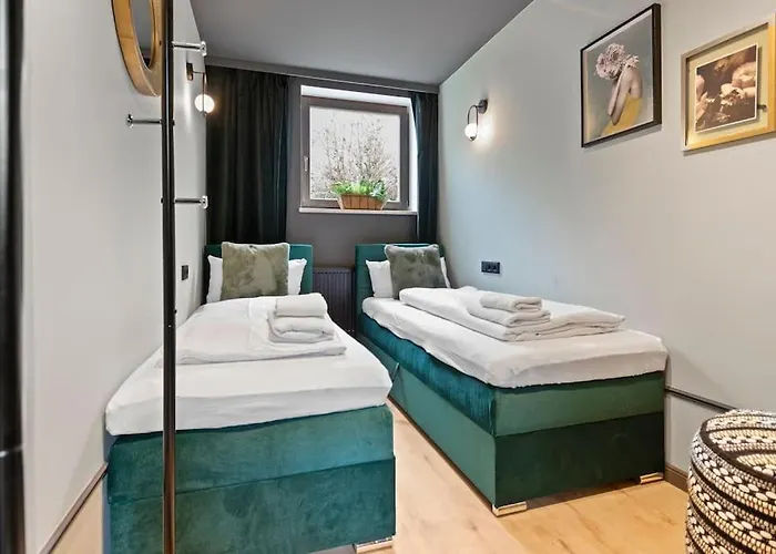 Flatista Homes - Jungle House *